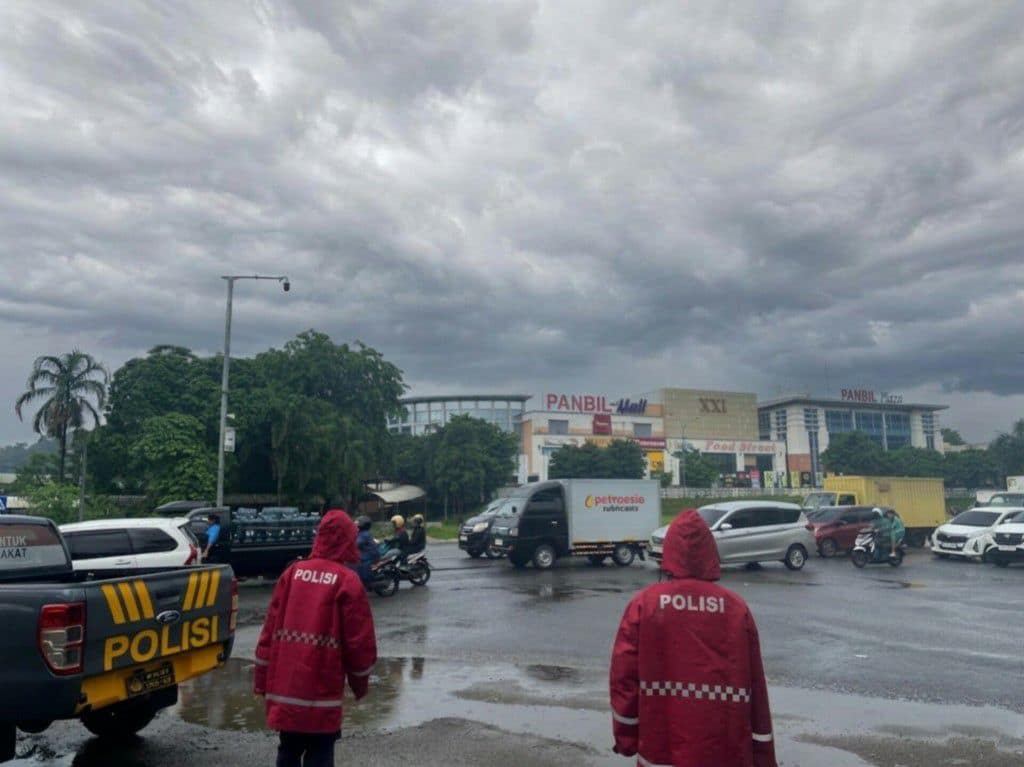 Hujan di Batam